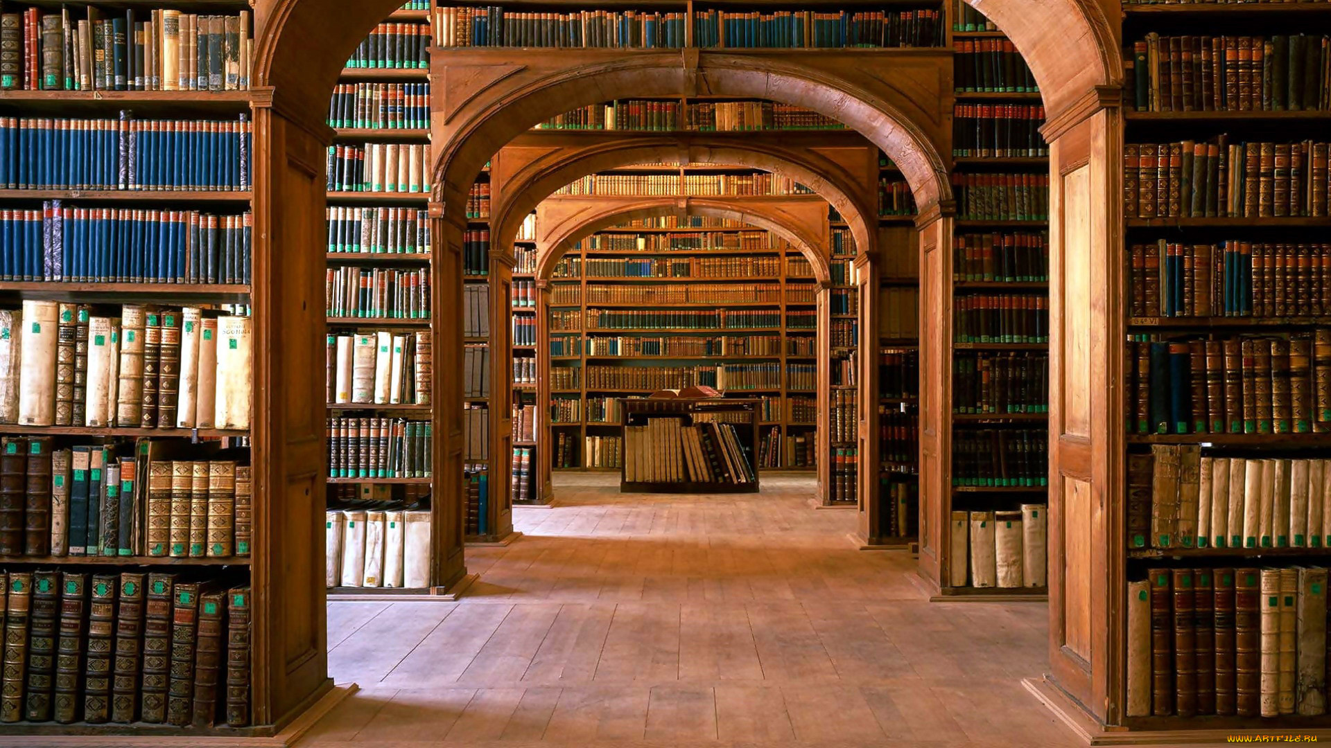 Библиотека Тринити-колледжа, Дублин, Ирландия